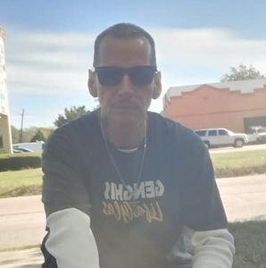 Meet your Posher, Gil